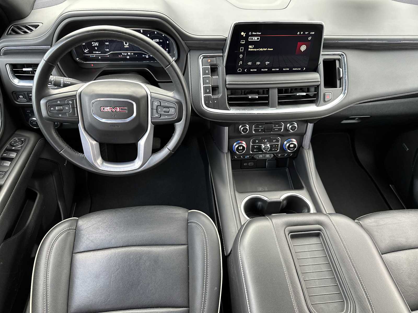 Used 2024 GMC Yukon SLT image 14