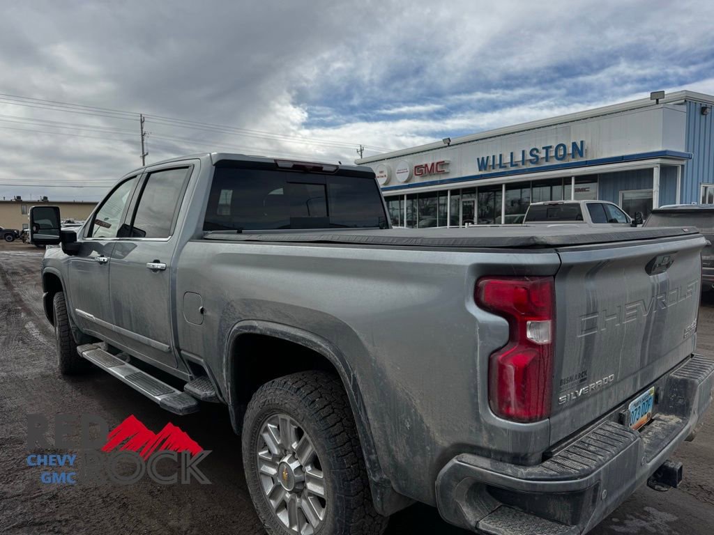 Used 2024 Chevrolet Silverado 2500 High Country image 5