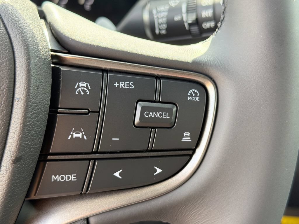New 2026 Lexus UX 300h FWD image 27