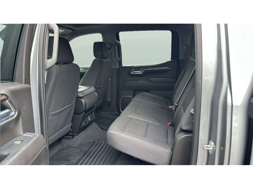Used 2023 Chevrolet Silverado 1500 LT image 10