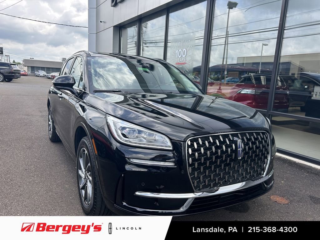 New 2025 Lincoln Corsair Grand Touring w/ Equipment Group 301A