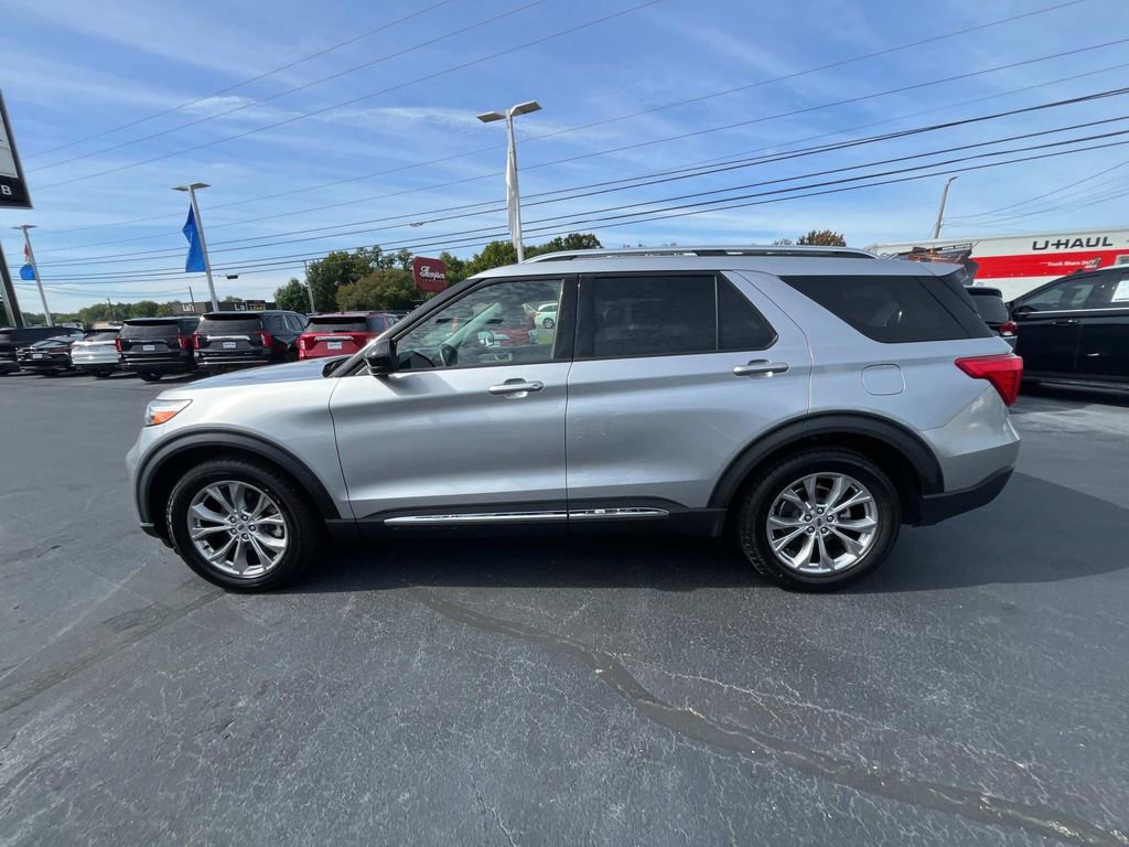 Used 2022 Ford Explorer Limited image 4