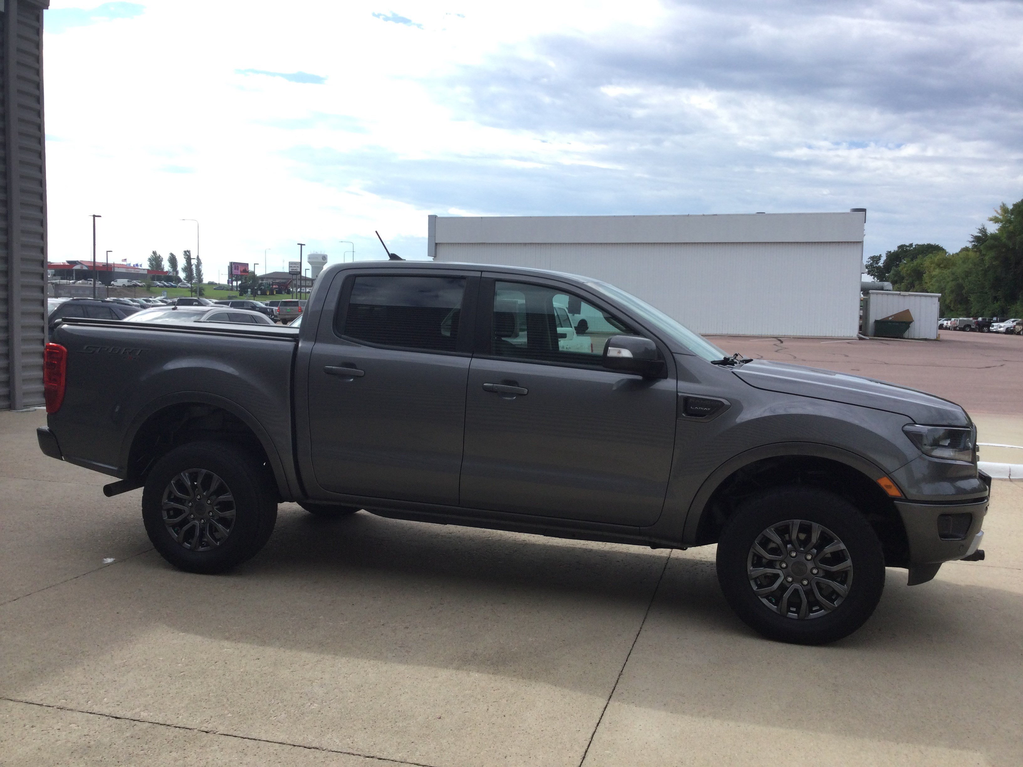 Used 2022 Ford Ranger Lariat w/ Equipment Group 501A High AWD/4WD image 3