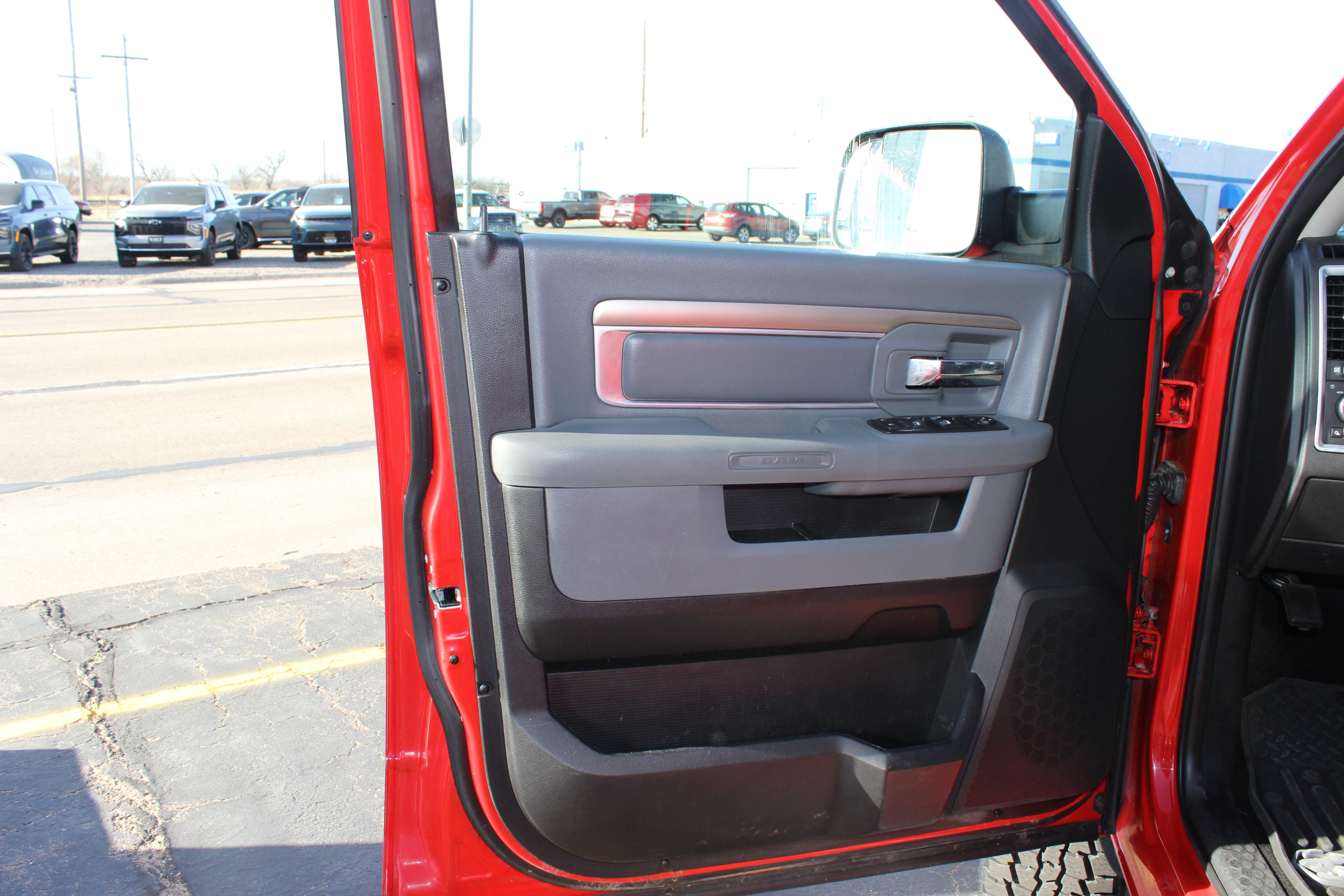 Used 2016 RAM 2500 Big Horn image 21