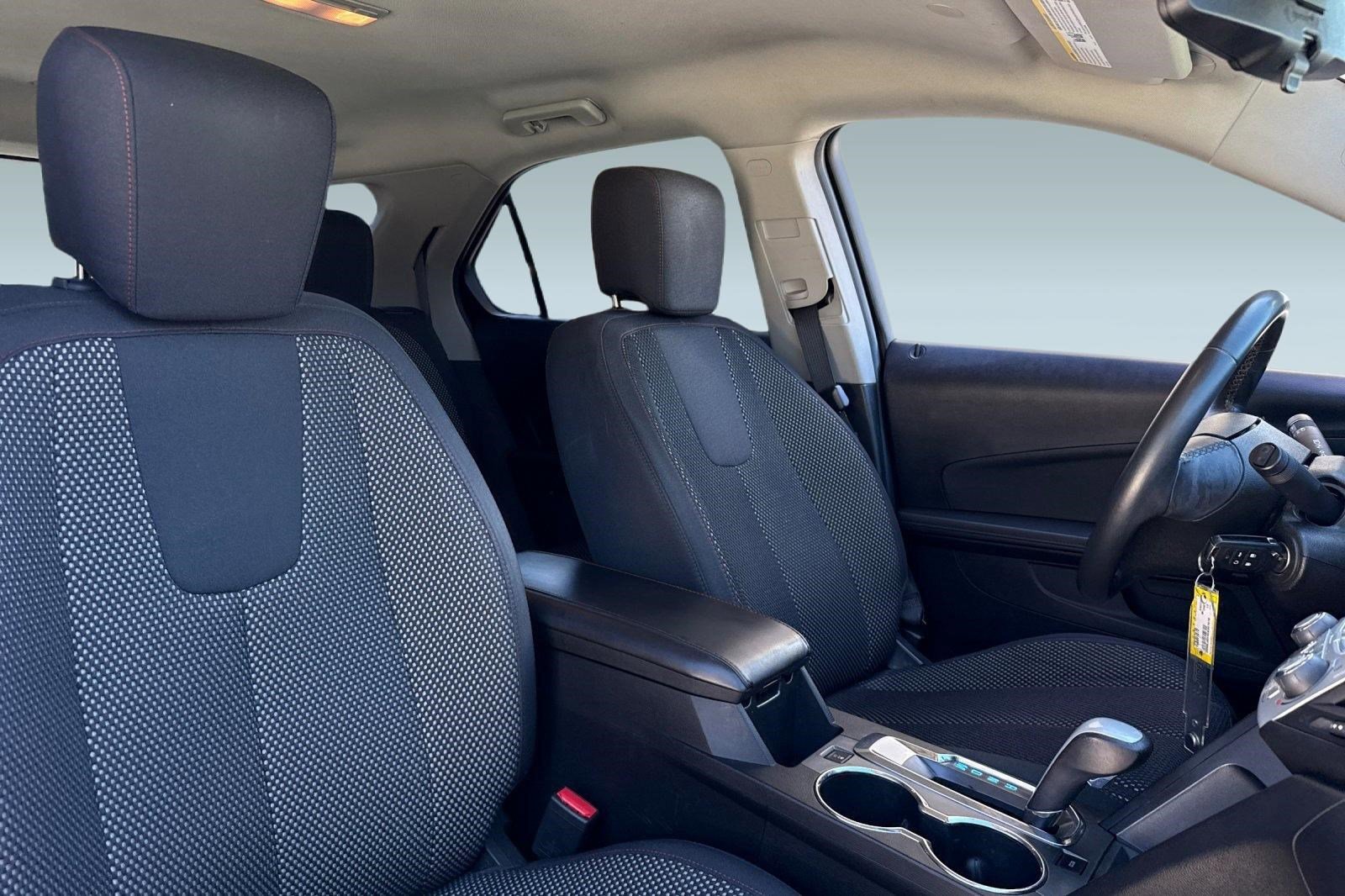 Used 2012 Chevrolet Equinox LT w/ Driver Convenience Package FWD image 29