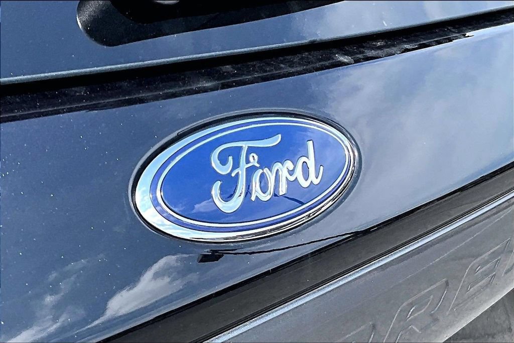 Certified 2024 Ford Explorer XLT w/ Equipment Group 202A AWD/4WD image 32