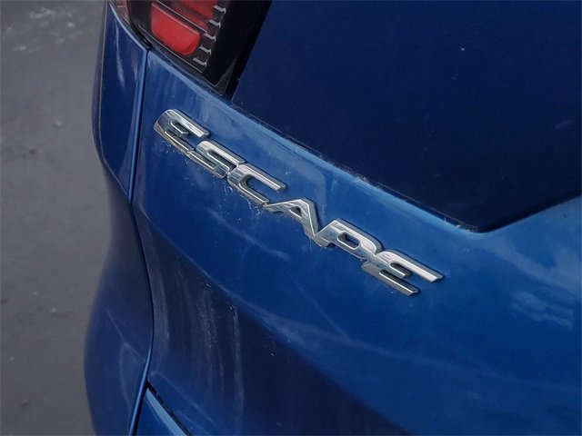 Used 2018 Ford Escape SE w/ SE Sync 3 Package image 6