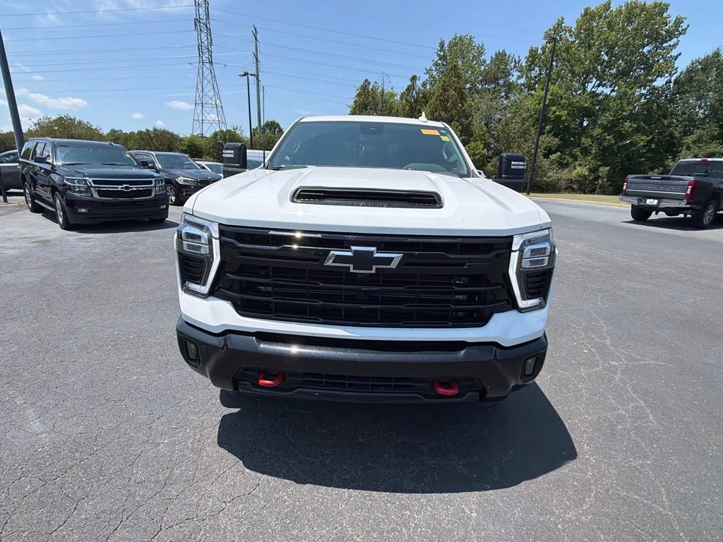 Used 2025 Chevrolet Silverado 2500 LTZ w/ Trail Boss Package AWD/4WD image 8