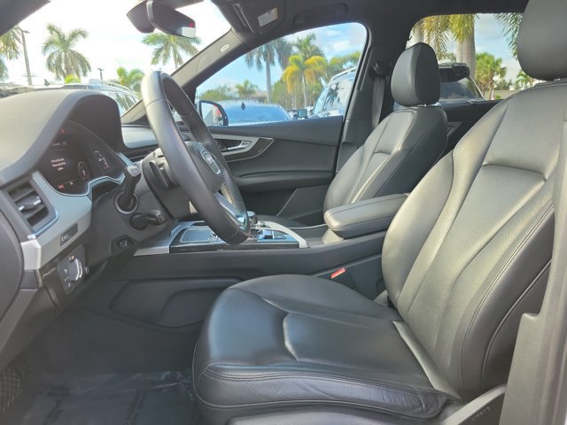 Used 2018 Audi Q7 2.0T Premium Plus w/ Premium Plus Package AWD/4WD image 14