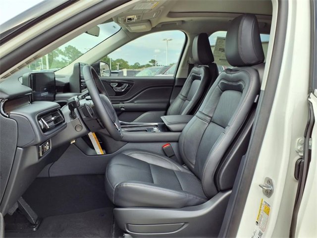 New 2025 Lincoln Aviator Reserve w/ Illumination Package image 11