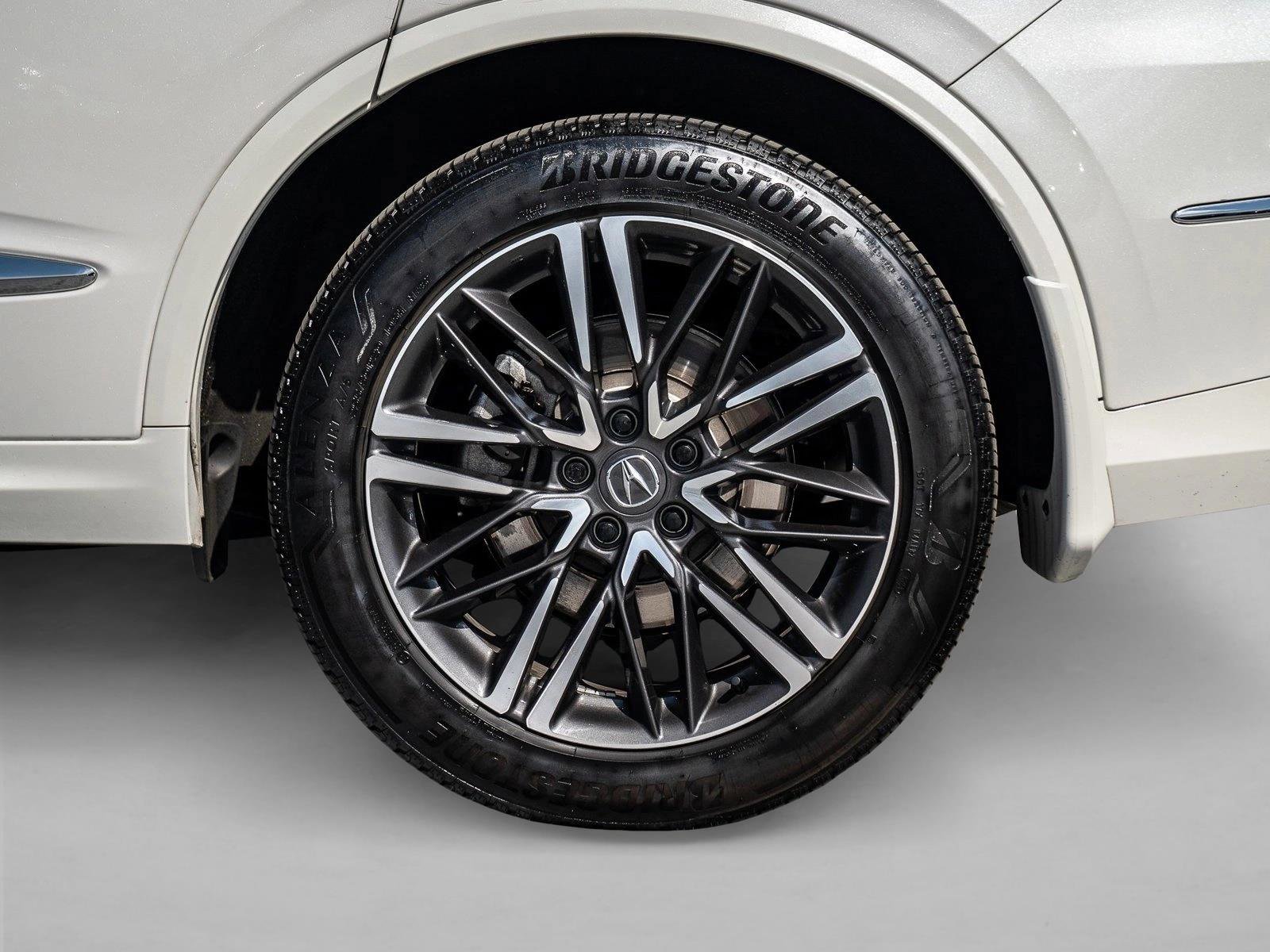 Used 2025 Acura MDX SH-AWD w/ Advance Package image 13