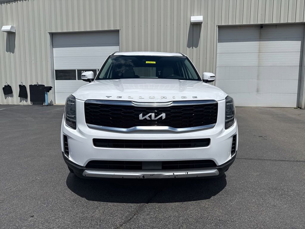 Used 2022 Kia Telluride S AWD/4WD image 2