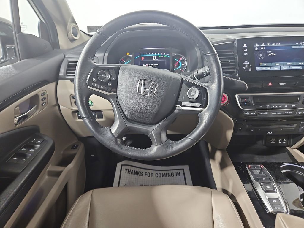 Used 2019 Honda Pilot Touring image 13