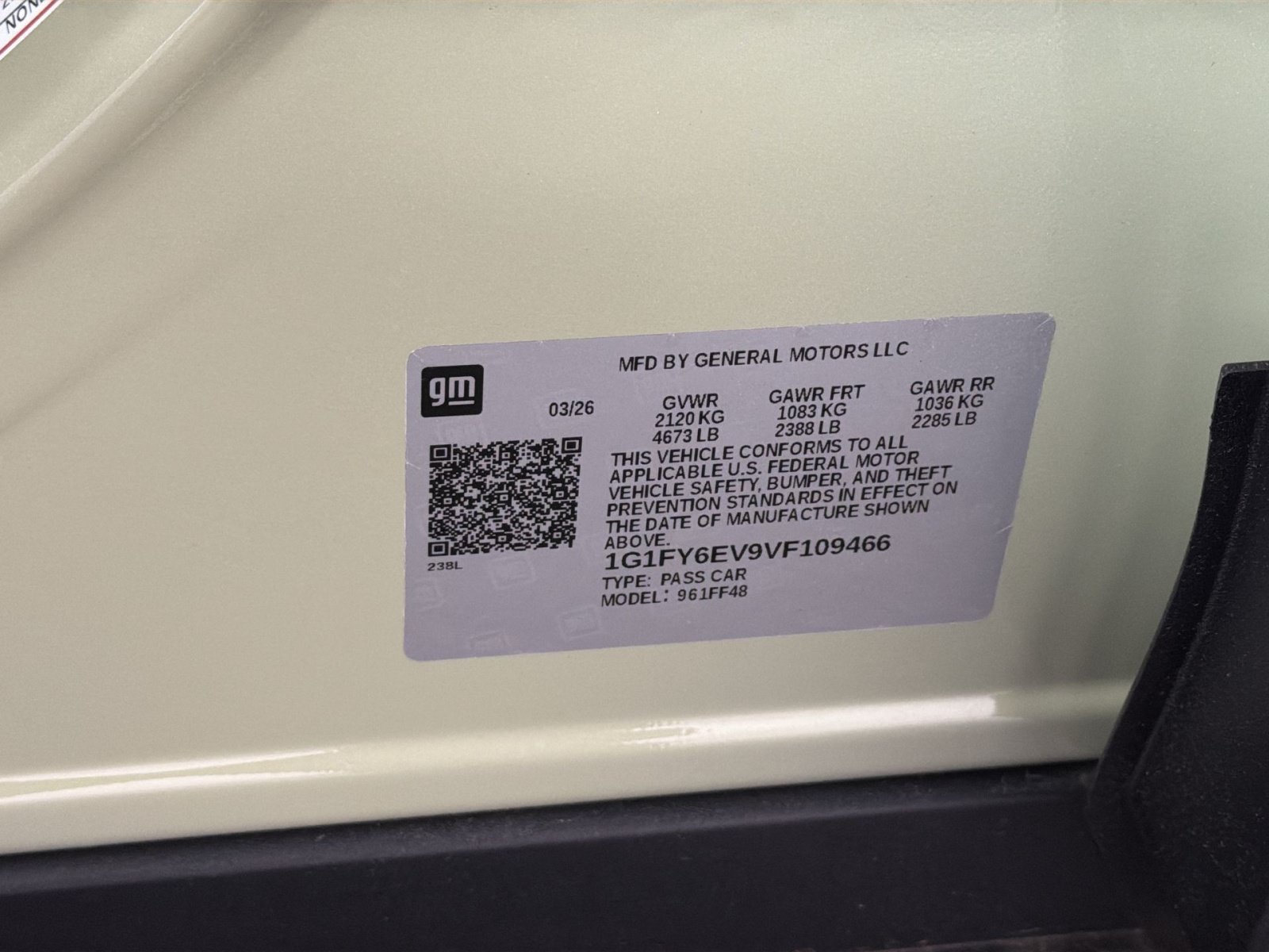 New 2027 Chevrolet Bolt LT w/ Comfort Package FWD image 28