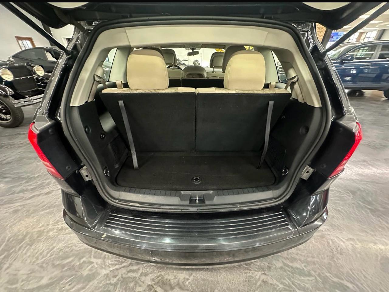 Used 2012 Dodge Journey American Value Package w/ Flexible Seating Group image 15