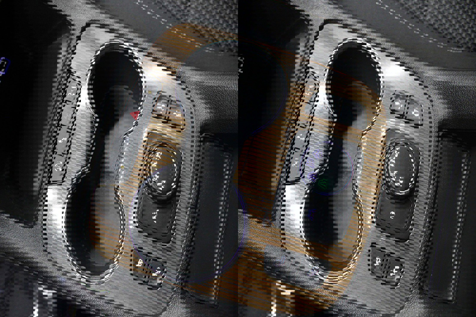 Used 2023 GMC Acadia SLE w/ Driver Convenience Package image 34