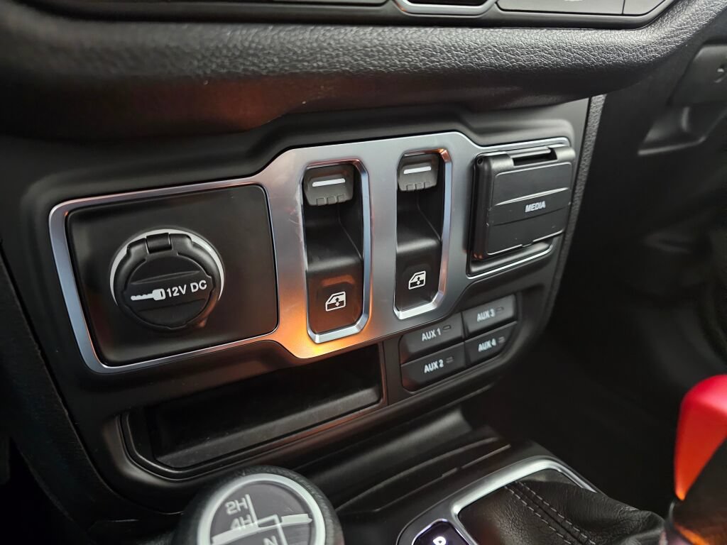 New 2026 Jeep Wrangler Sport AWD/4WD image 29