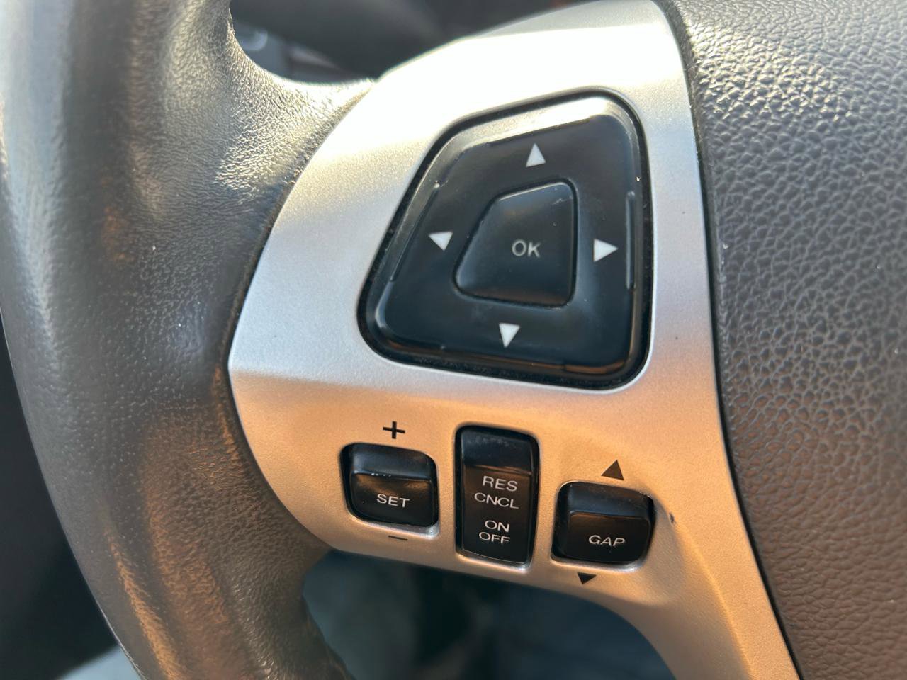 Used 2011 Ford Edge Limited w/ 302A Rapid Spec Order Code image 19