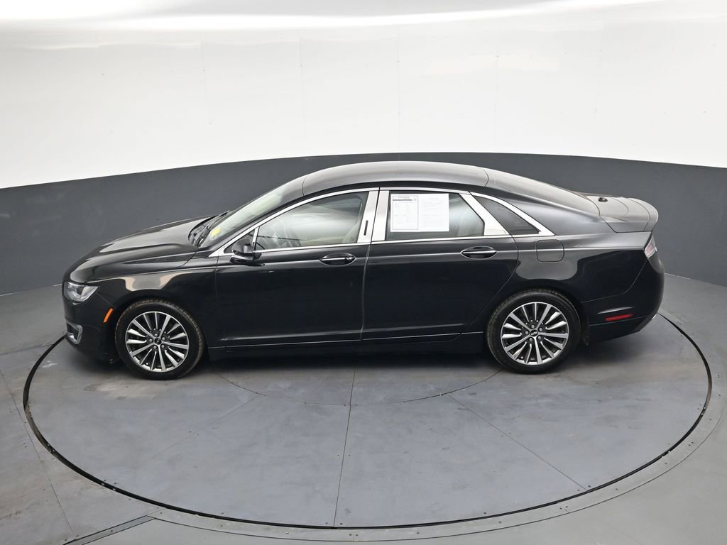 Used 2019 Lincoln MKZ Premiere image 26