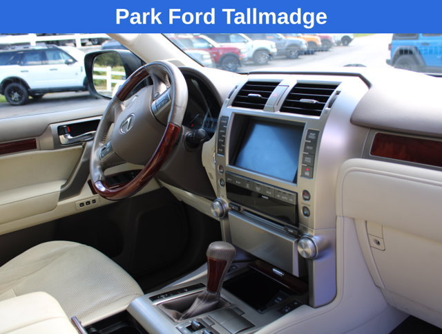 Used 2013 Lexus GX 460 w/ Comfort Plus Pkg AWD/4WD image 22