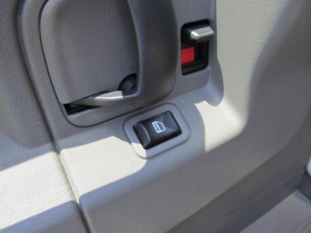 Used 2022 GMC Savana 3500 Extended w/ Driver Convenience Package image 22