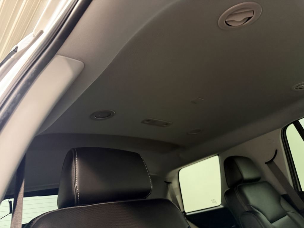 Used 2020 GMC Yukon Denali w/ Open Road Package image 15