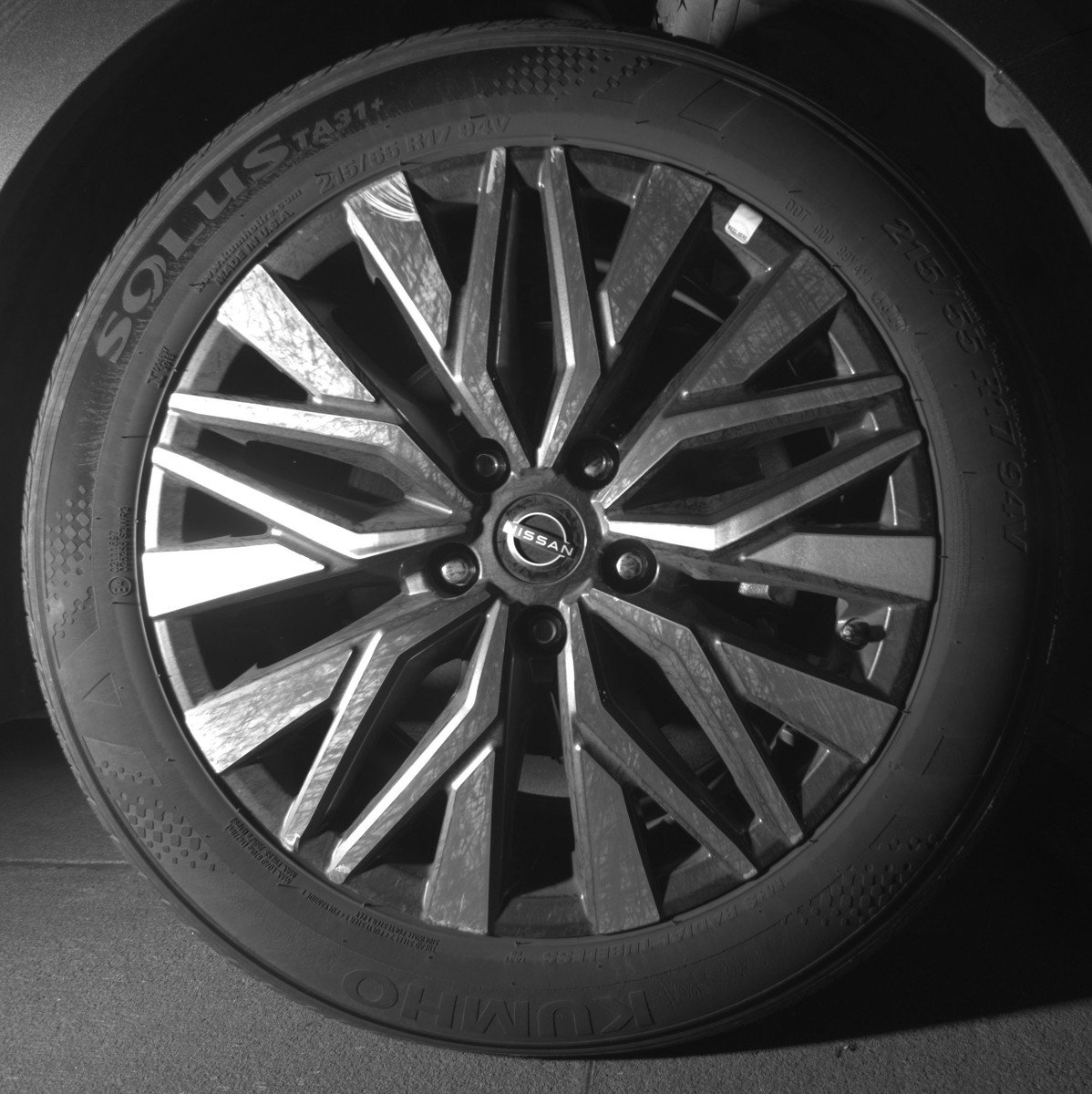 Used 2025 Nissan Altima 2.5 SV image 13