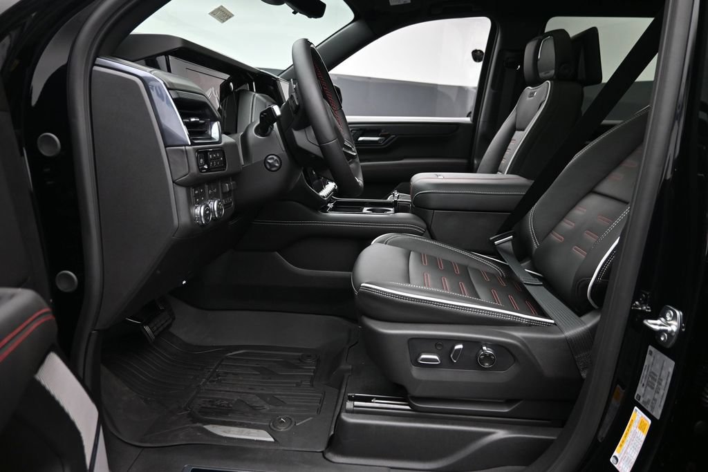 New 2026 GMC Yukon AT4 Ultimate AWD/4WD image 16