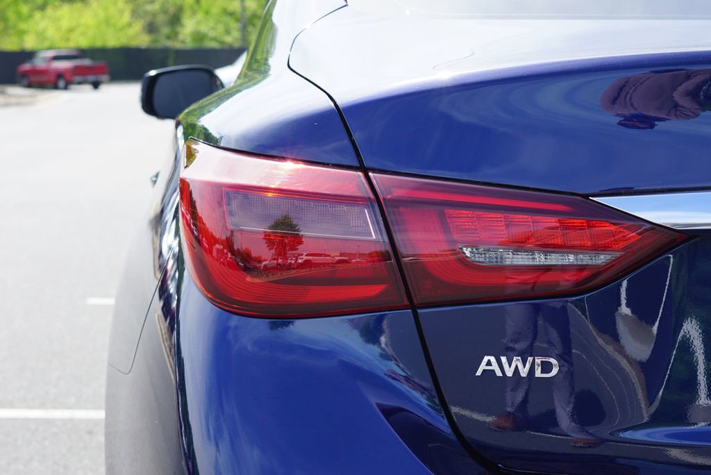 Used 2022 INFINITI Q50 Luxe w/ Cargo Package AWD/4WD image 17