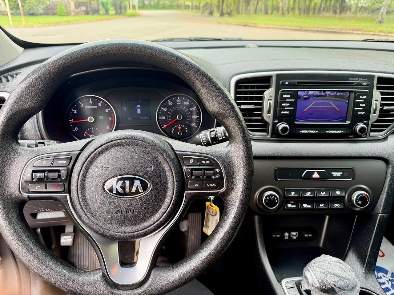 Used 2018 Kia Sportage LX AWD/4WD image 12