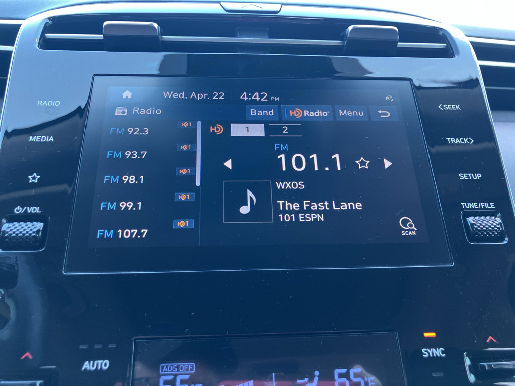 Used 2023 Hyundai Tucson SEL w/ Convenience Package AWD/4WD image 16