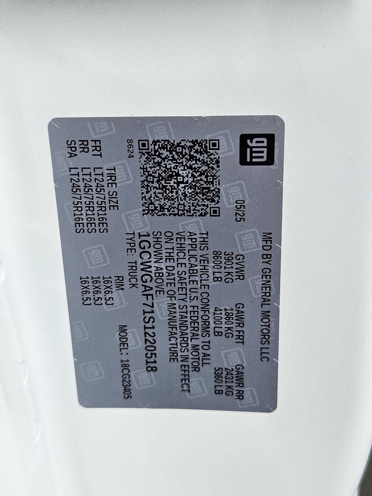 New 2025 Chevrolet Express 2500 w/ Driver Convenience Package RWD image 41