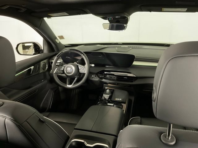 Used 2025 Buick Enclave Avenir w/ Super Cruise Package FWD image 16
