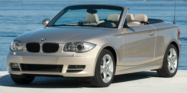 Used 2012 BMW 128i Convertible image 1
