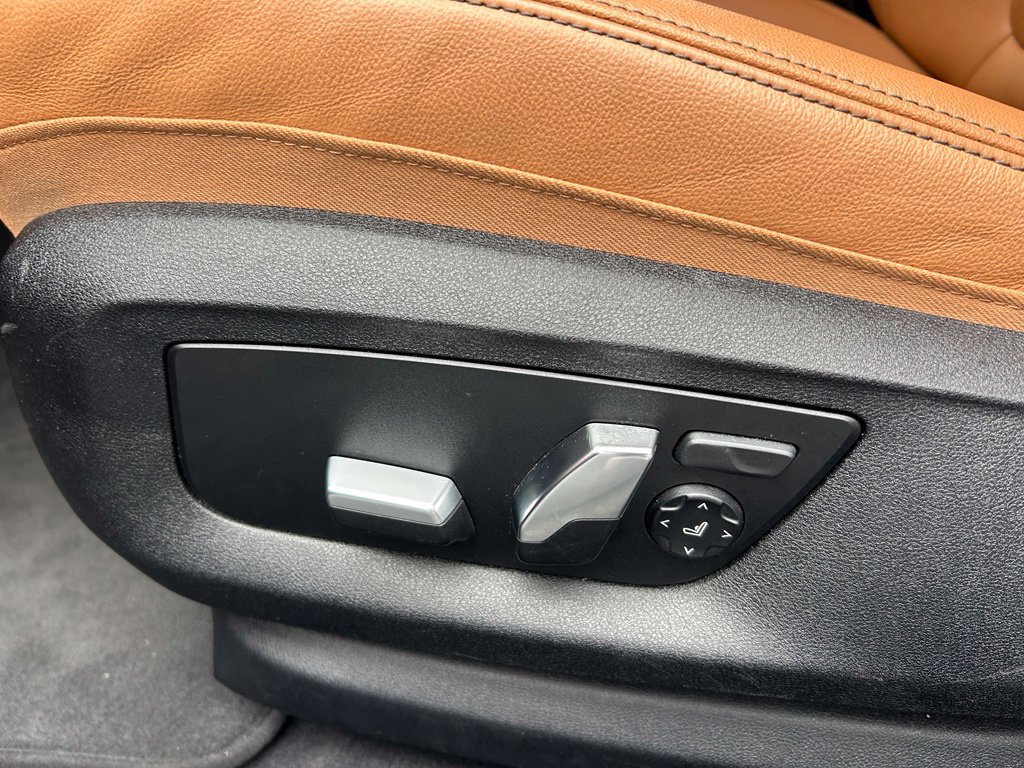 Used 2023 BMW 530e w/ M Sport Package RWD image 58