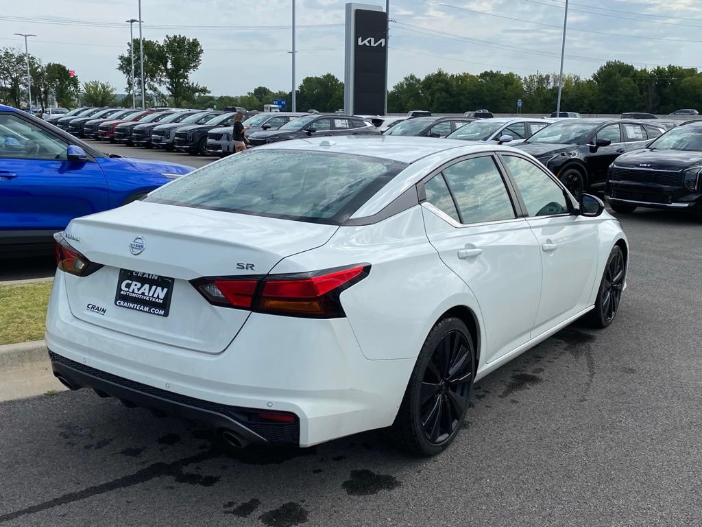 Used 2021 Nissan Altima 2.5 SR FWD image 7