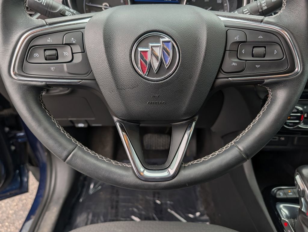 Used 2023 Buick Encore GX Select w/ Safety Package II image 25
