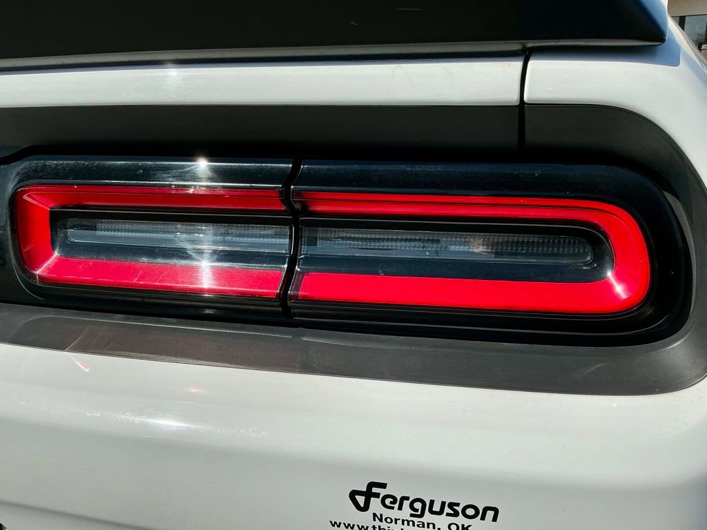 Used 2019 Dodge Challenger SRT Hellcat Redeye image 18