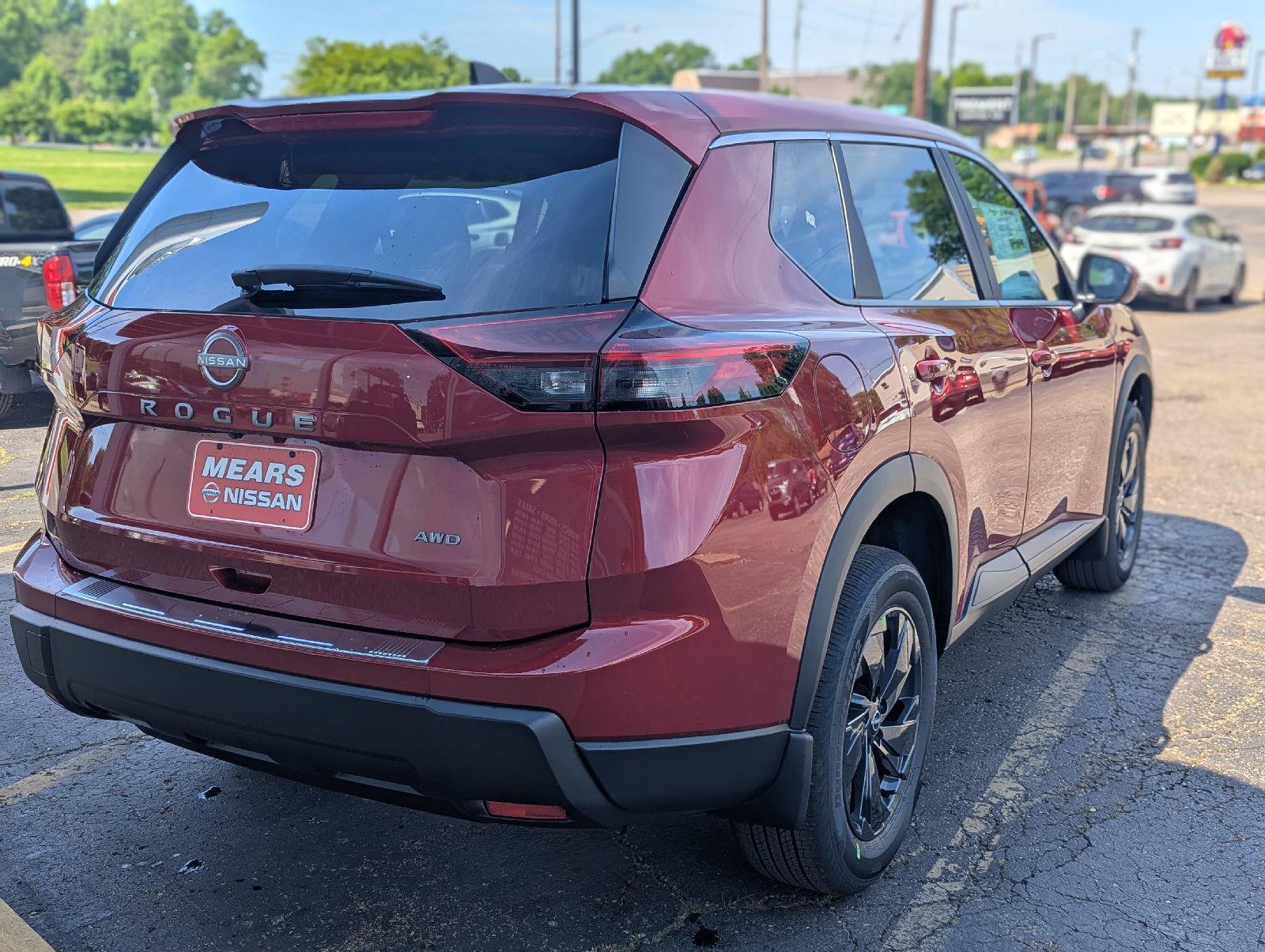 New 2026 Nissan Rogue SV AWD/4WD image 15