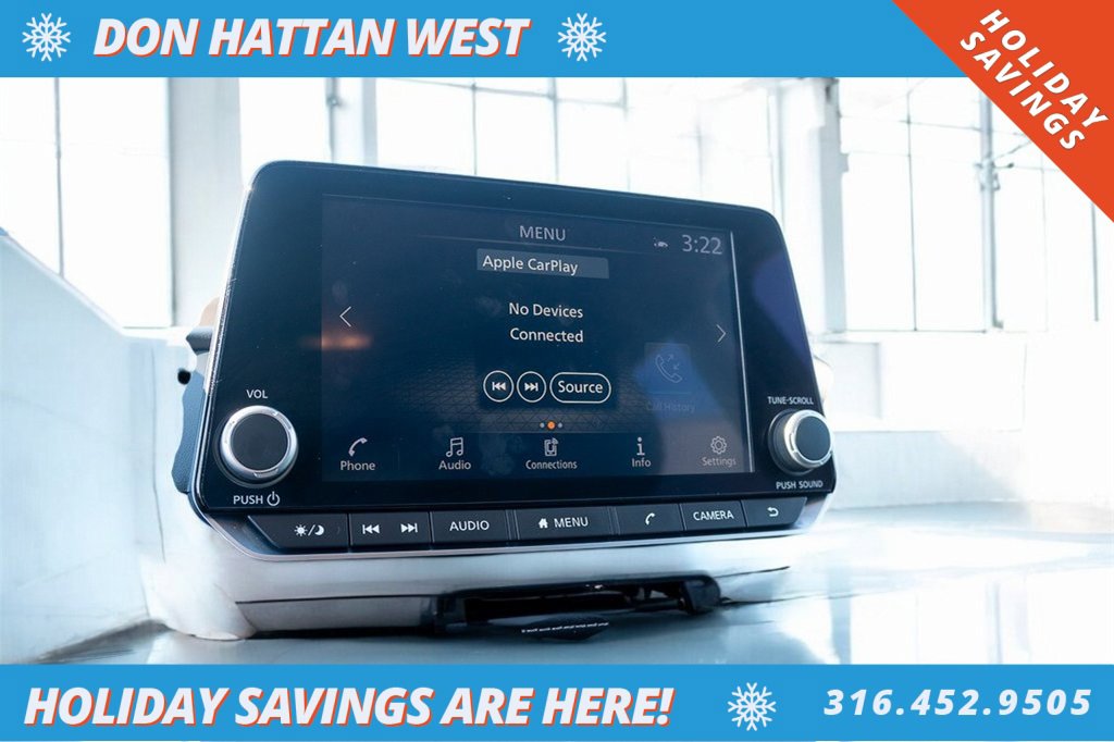 Used 2023 Nissan Rogue SV image 7