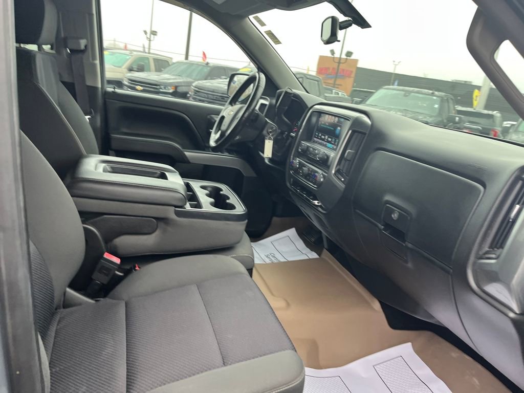 Used 2017 Chevrolet Silverado 1500 LT w/ All Star Edition image 30