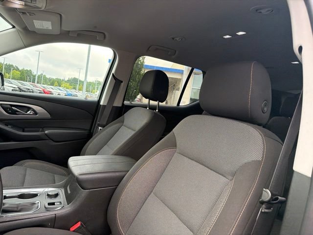 Used 2021 Chevrolet Traverse LT FWD image 12