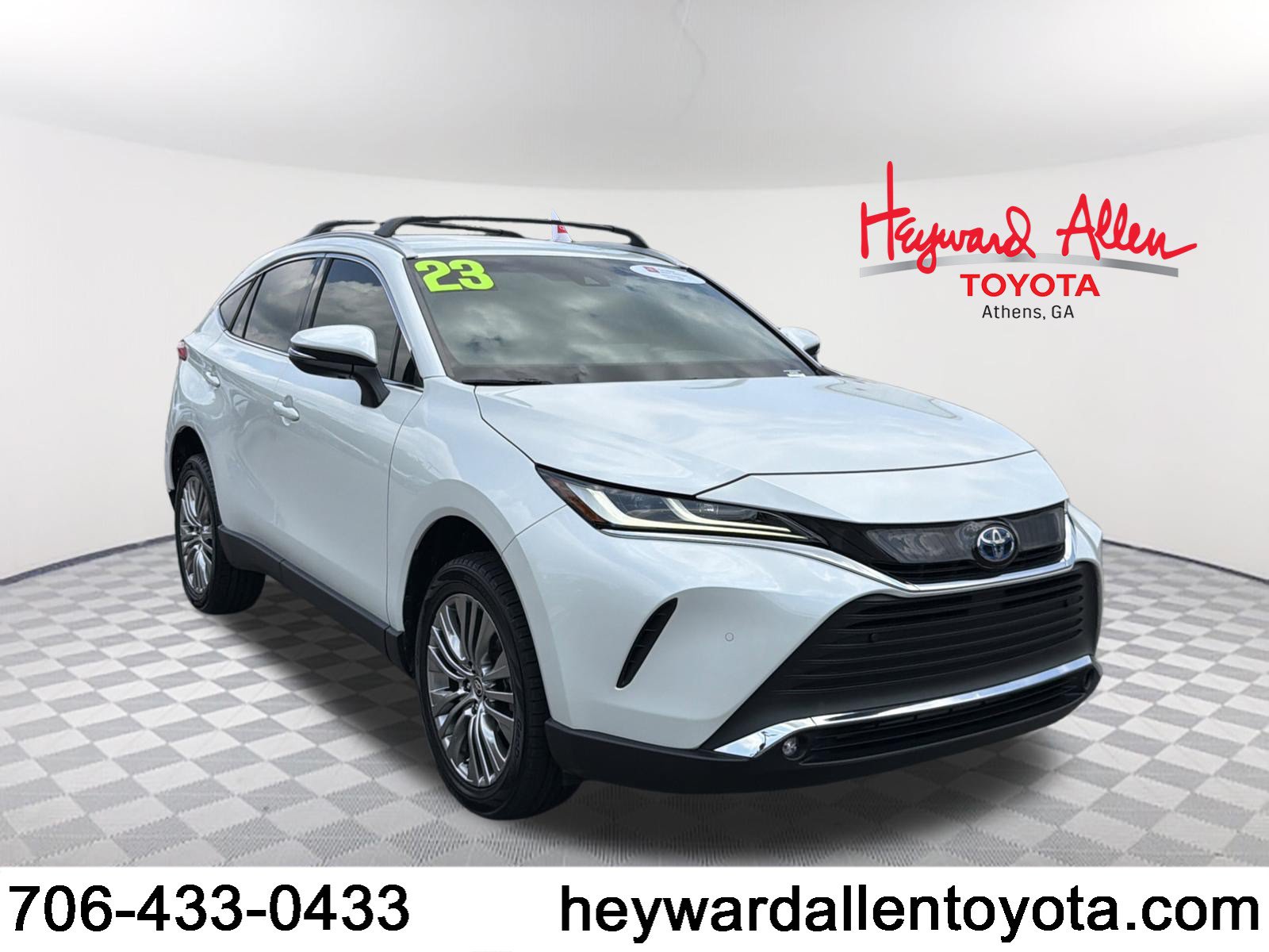 Certified 2023 Toyota Venza XLE