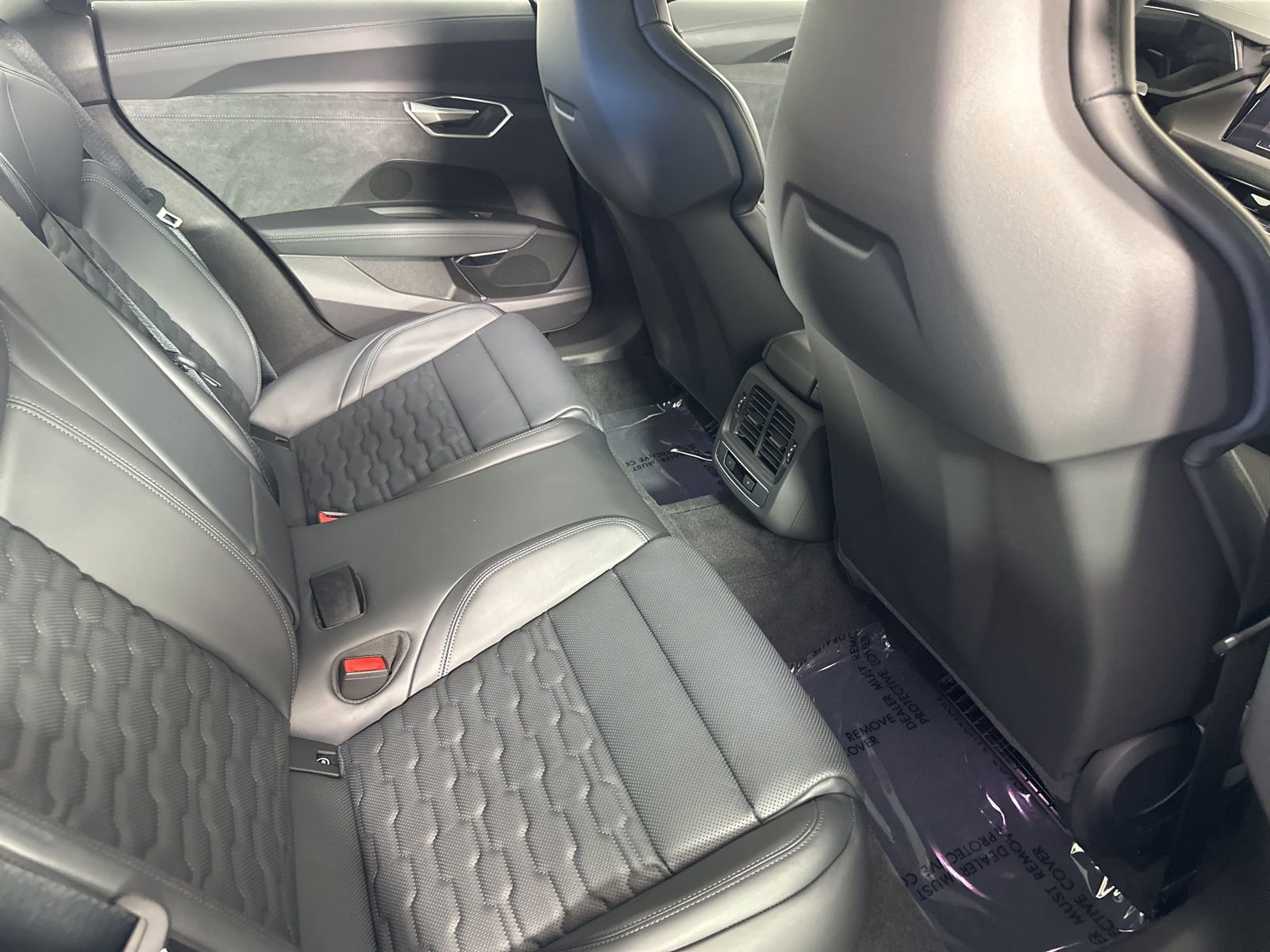 New 2026 Audi S e-tron GT Premium Plus AWD/4WD image 13