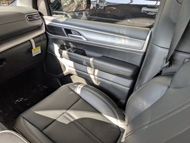 New 2026 Jeep Grand Wagoneer 2WD image 16