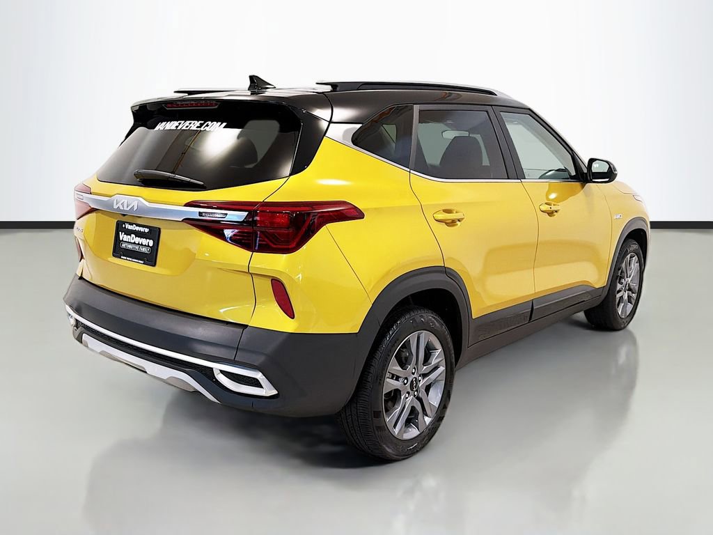 Used 2022 Kia Seltos S AWD/4WD image 10