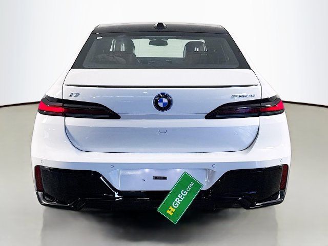 Used 2025 BMW i7 eDrive50 w/ M Sport Package RWD image 8