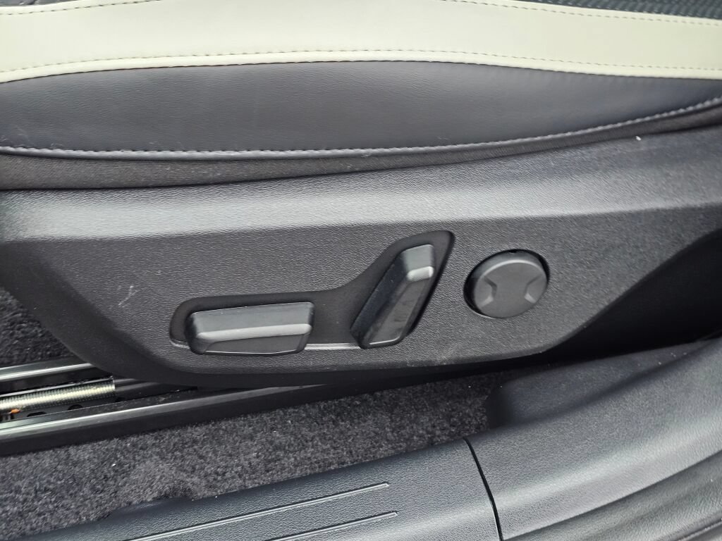 Certified 2024 Kia EV6 GT-Line AWD/4WD image 33