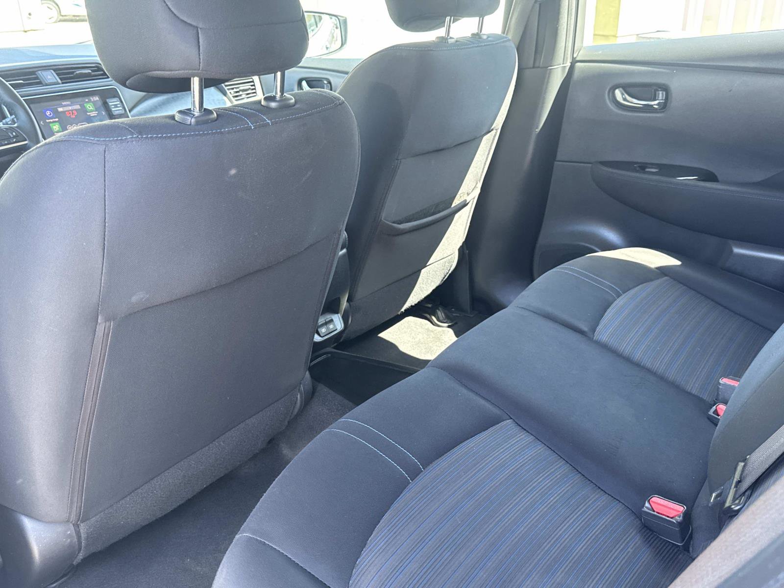 Used 2021 Nissan Leaf SV image 10