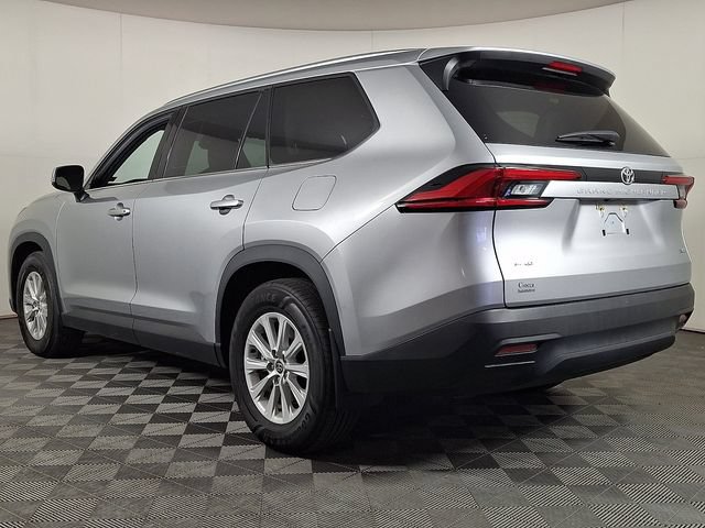Used 2024 Toyota Grand Highlander AWD image 7